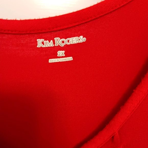 Kim Roger's 2X, Red Short Sleeve Blouse - Picture 3 of 5